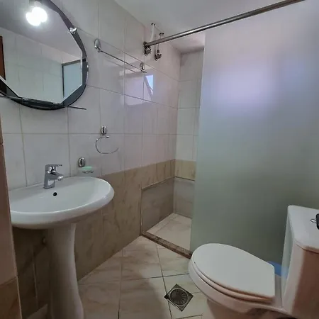 Alex Apartment *