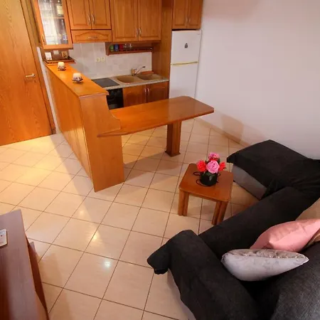 Alex Apartment